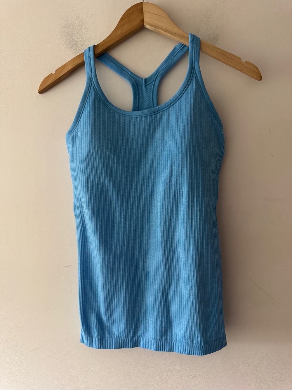 Lululemon Ebb to Street Tank Top Pool Party Blue Size 6